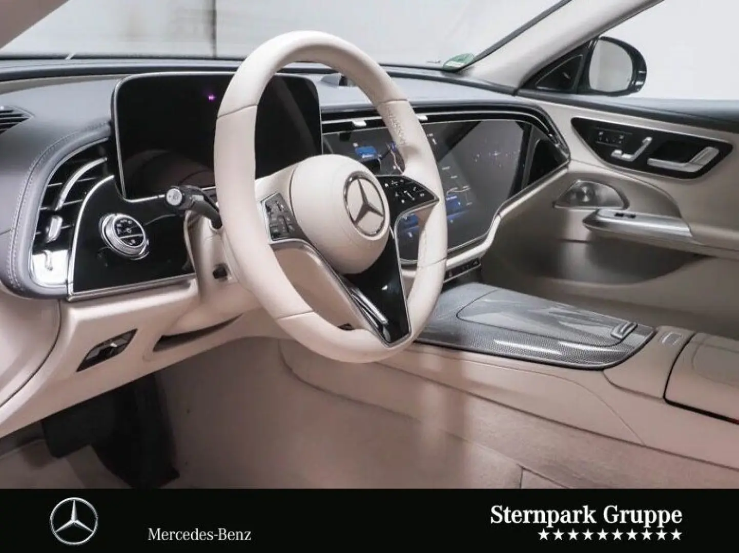 E 300 de EXCLUSIVE Distro+Pano+HAL+AIR+HYPER+