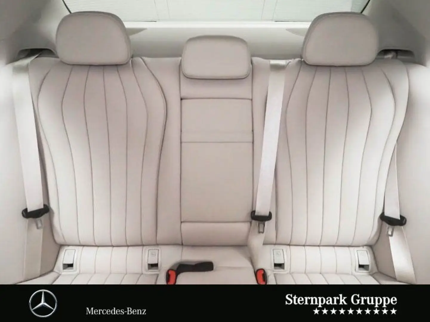 E 300 de EXCLUSIVE Distro+Pano+HAL+AIR+HYPER+