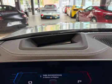 M4 Coupe xDrive Competition