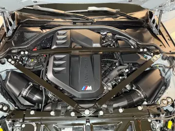 M4 Coupe xDrive Competition