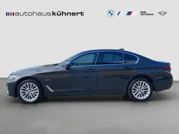 530e iPerformance Luxury Line ACC 360° 1. Hand L
