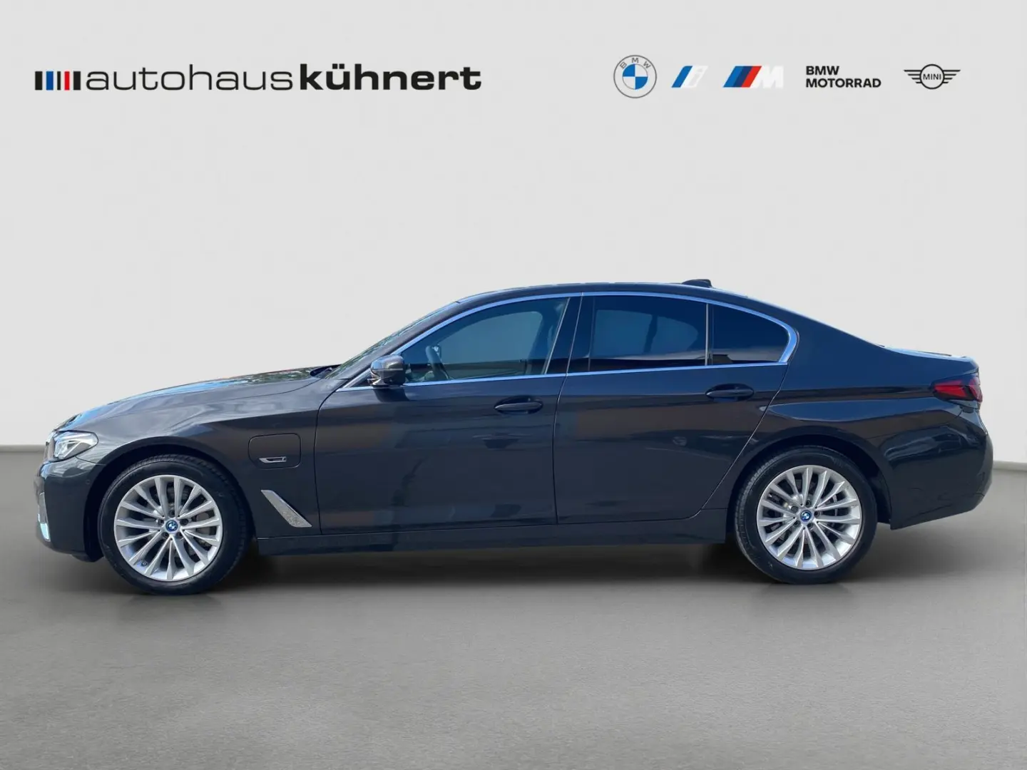 530e iPerformance Luxury Line ACC 360° 1. Hand L