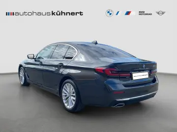 530e iPerformance Luxury Line ACC 360° 1. Hand L