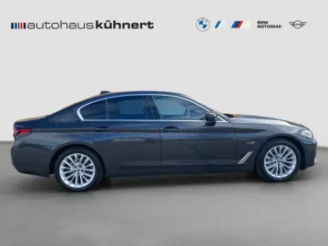 530e iPerformance Luxury Line ACC 360° 1. Hand L