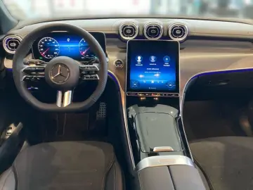 GLC 200 4M EDITION AMG-Line+Night+AHK+DISTRONIC