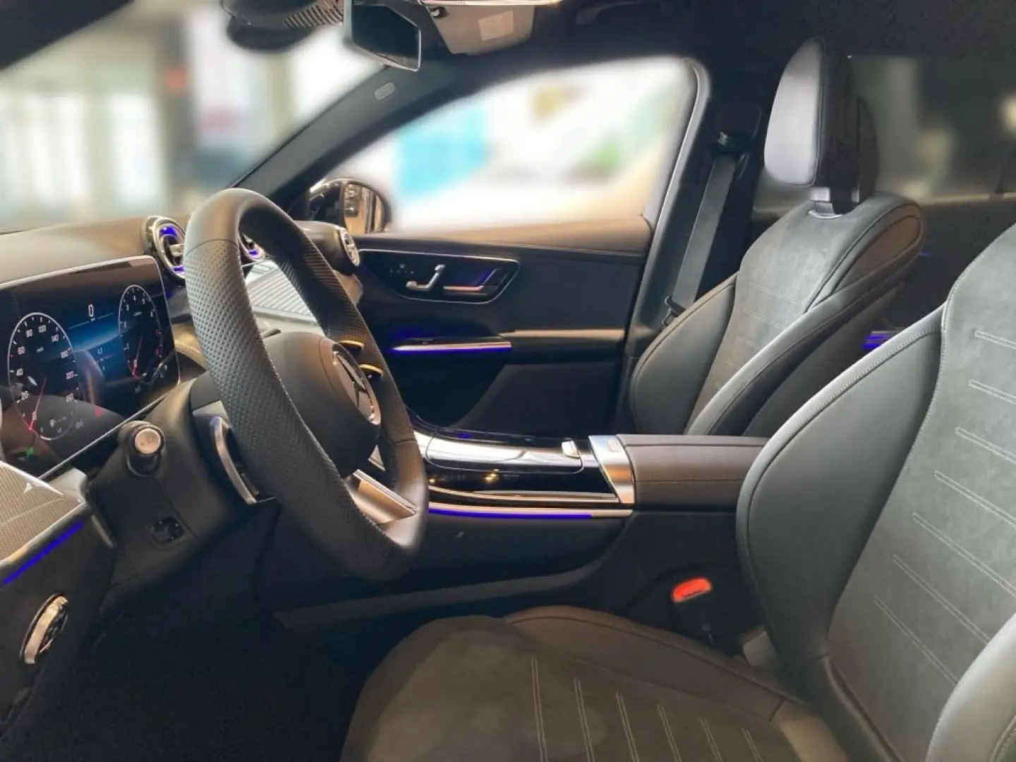 GLC 200 4M EDITION AMG-Line+Night+AHK+DISTRONIC
