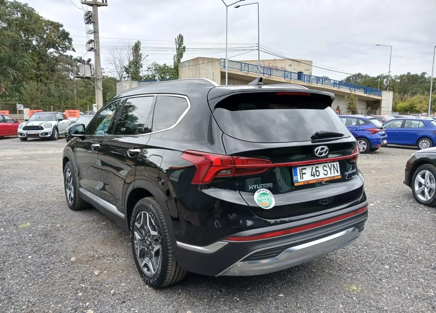Hyundai Santa Fe Hybrid 4WD 6AT Luxury