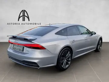 A7 Sportback 2xS-Line Pano Matrix HuD Kamera ACC