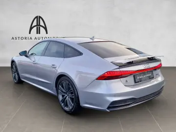 A7 Sportback 2xS-Line Pano Matrix HuD Kamera ACC