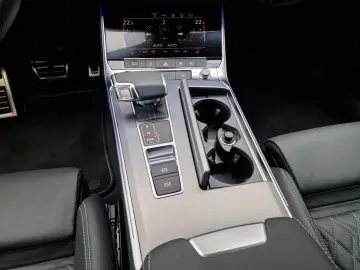A7 Sportback 2xS-Line Pano Matrix HuD Kamera ACC
