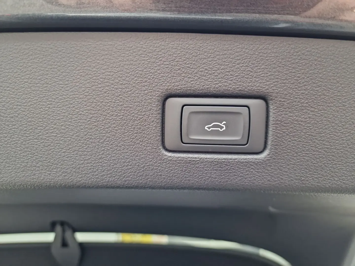 A7 Sportback 2xS-Line Pano Matrix HuD Kamera ACC