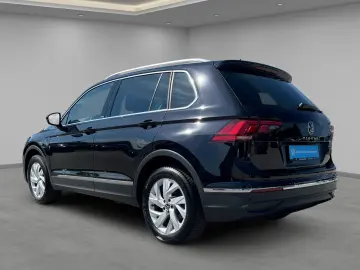 Tiguan 1,5 TSI Move Navi LED SHZ Kamera ACC