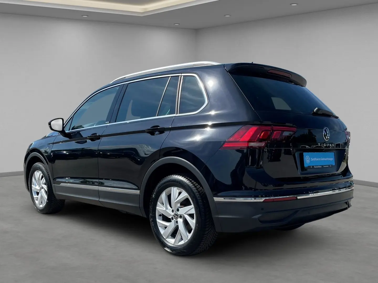 Tiguan 1,5 TSI Move Navi LED SHZ Kamera ACC