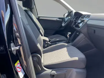 Tiguan 1,5 TSI Move Navi LED SHZ Kamera ACC
