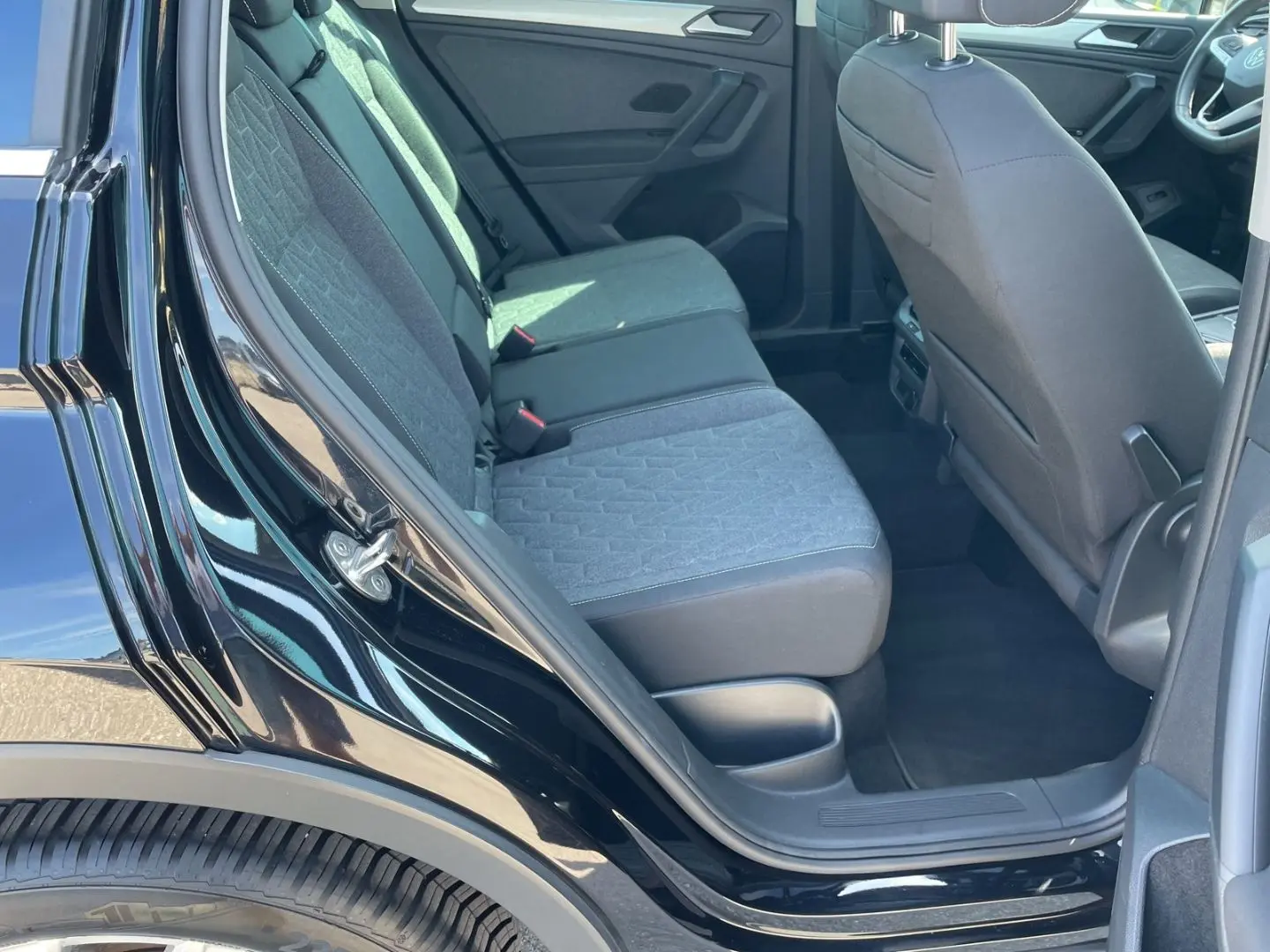 Tiguan 1,5 TSI Move Navi LED SHZ Kamera ACC
