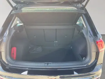 Tiguan 1,5 TSI Move Navi LED SHZ Kamera ACC