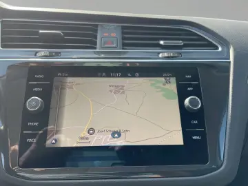 Tiguan 1,5 TSI Move Navi LED SHZ Kamera ACC
