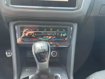 Tiguan 1,5 TSI Move Navi LED SHZ Kamera ACC