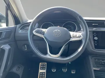 Tiguan 1,5 TSI Move Navi LED SHZ Kamera ACC