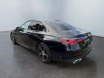 E 200 , AMG NIGHT SPUR DISTR KAMERA PDC SHZ