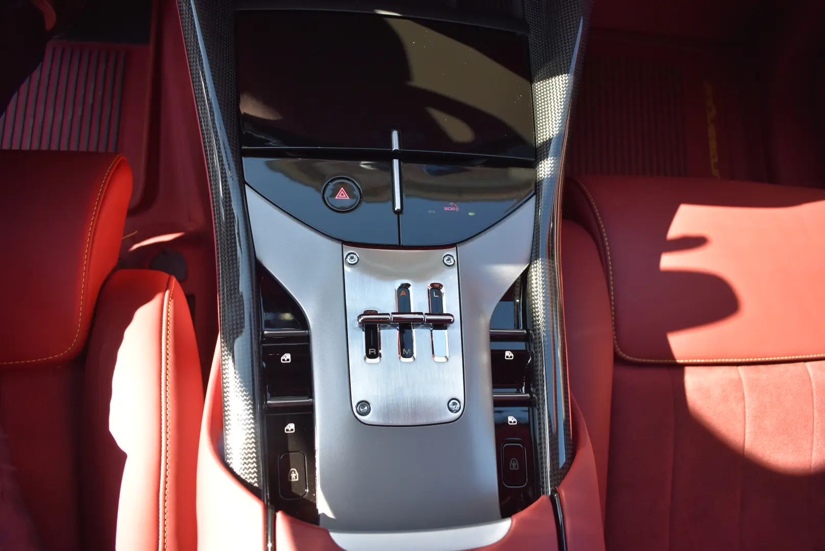 FERRARI PUROSANGUE