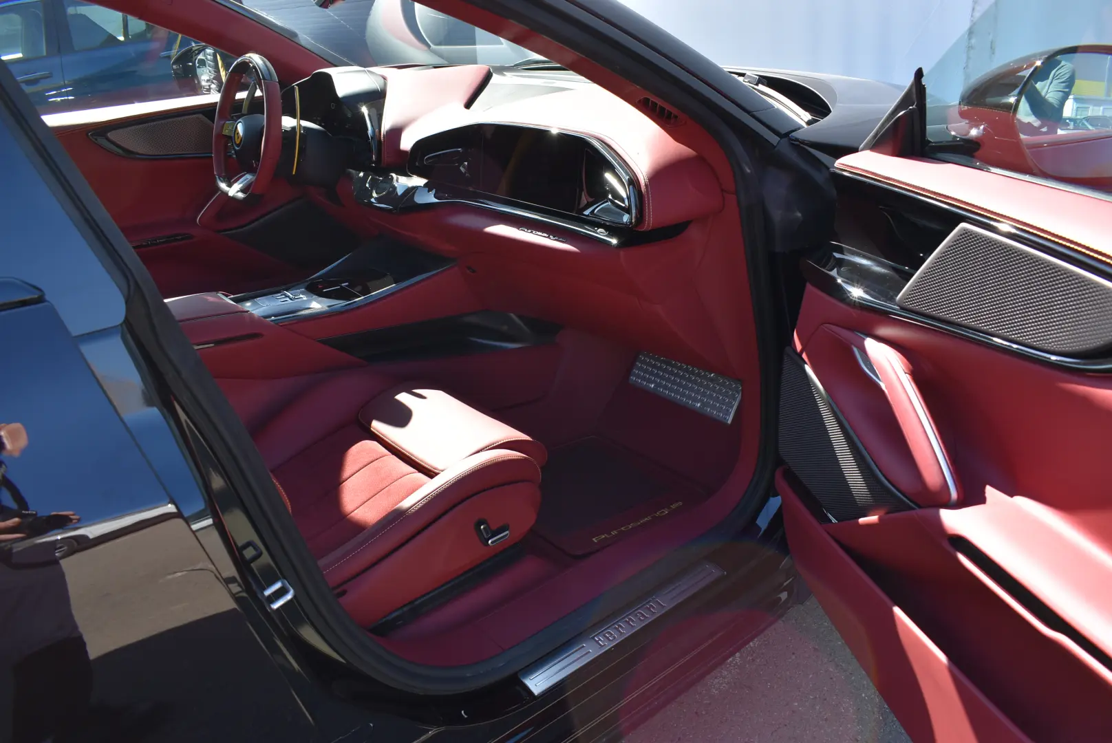 FERRARI PUROSANGUE