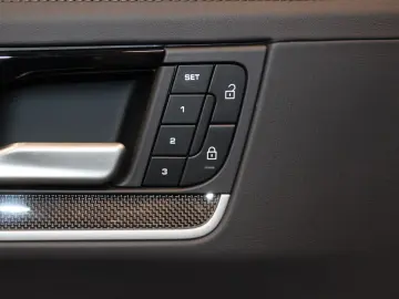 Porsche Cayenne Cupă de carbon Leichtbau*NP
