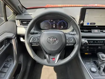 GR Sport 2.5 Plug-in Hybrid 4x4