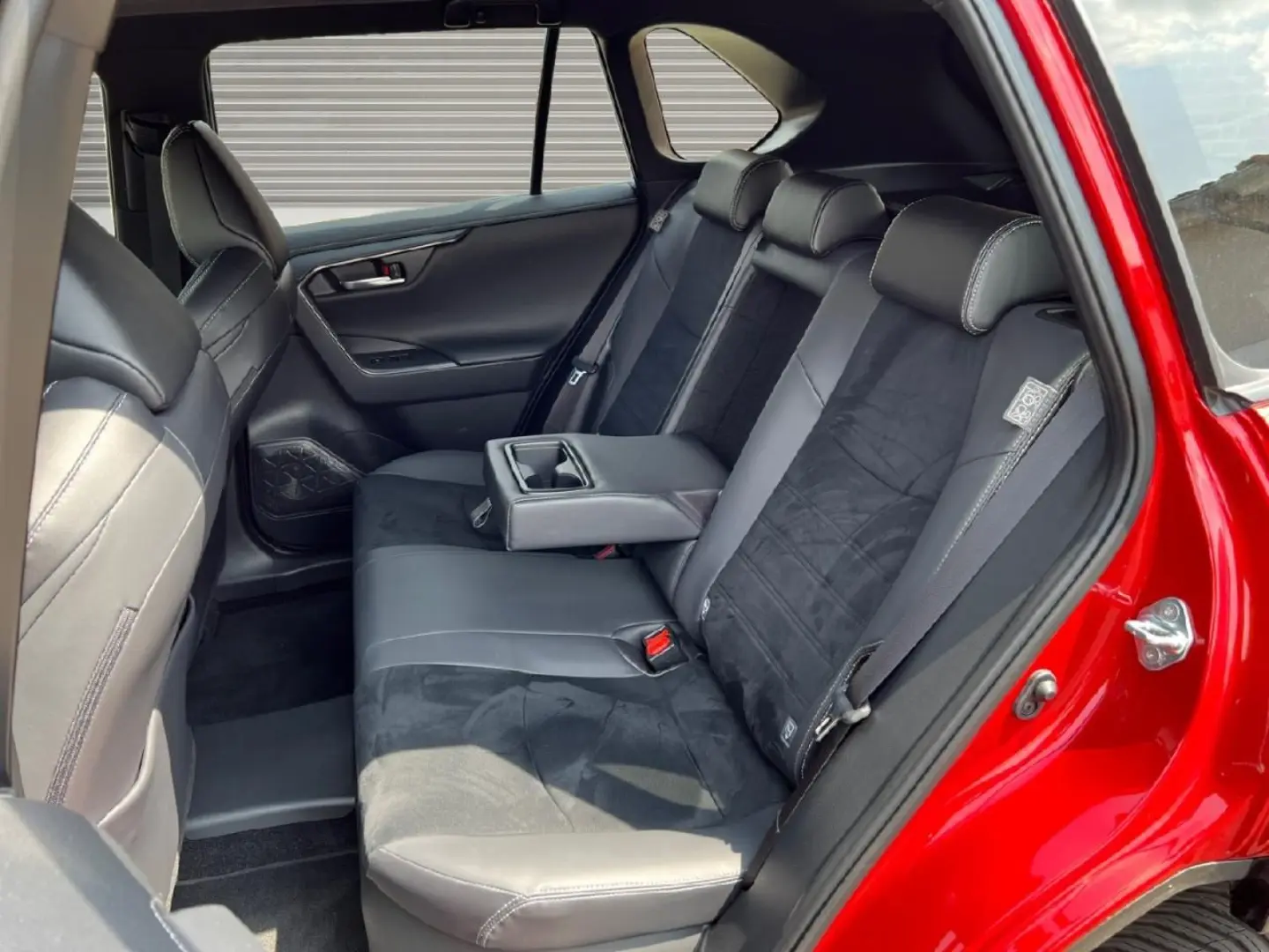 GR Sport 2.5 Plug-in Hybrid 4x4