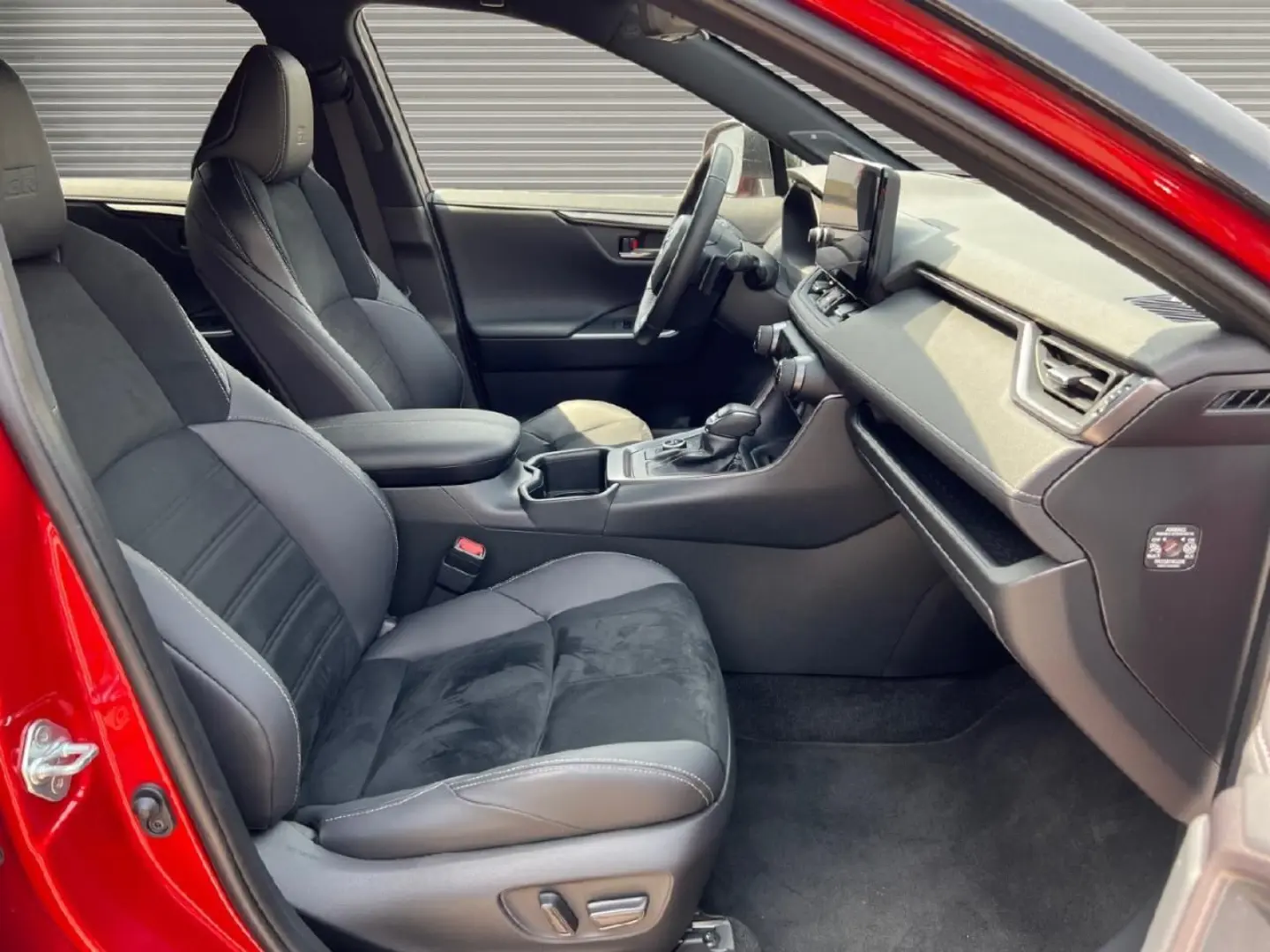 GR Sport 2.5 Plug-in Hybrid 4x4