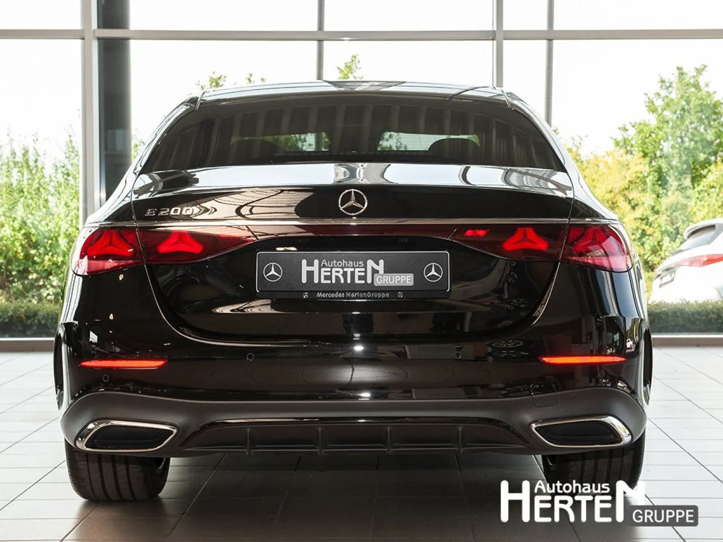 E 200+AMG+NIGHT+LED+KEYLESS+AMBIENTE+19ZOLL+SHZ