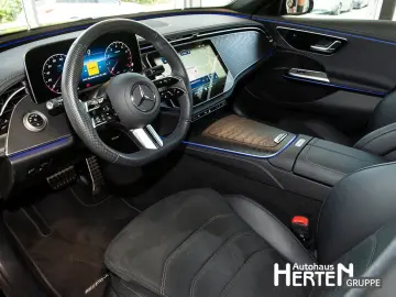 E 200+AMG+NIGHT+LED+KEYLESS+AMBIENTE+19ZOLL+SHZ
