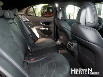 E 200+AMG+NIGHT+LED+KEYLESS+AMBIENTE+19ZOLL+SHZ