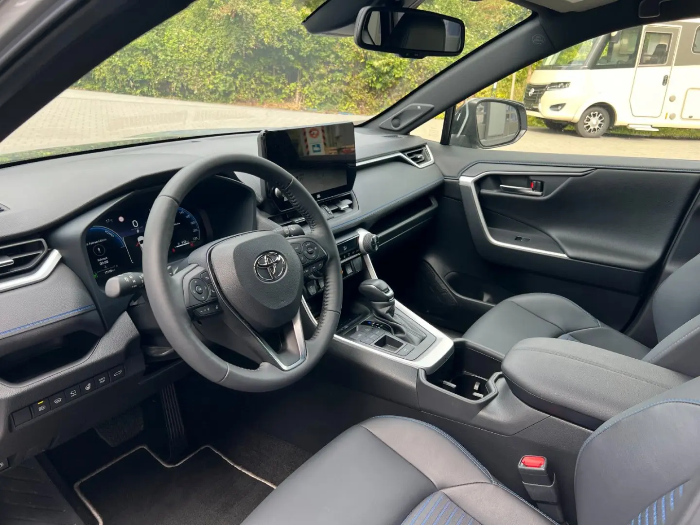 RAV 4 2.5 Hybrid 4x2 Style VOLL JBL+360°+LEDER