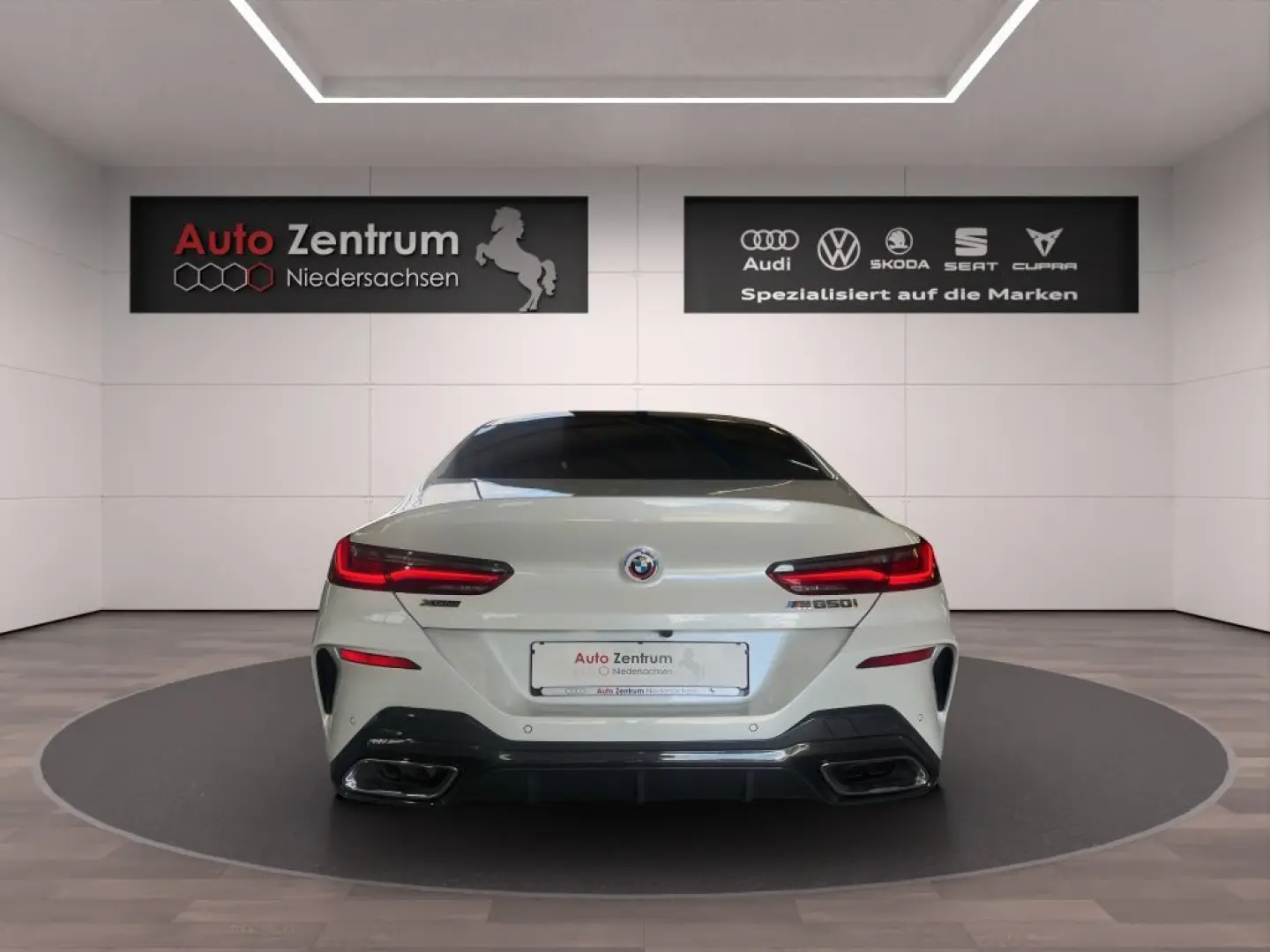 M 850i i M Sport xDrive 4.4 530 PS Harman-Kardon