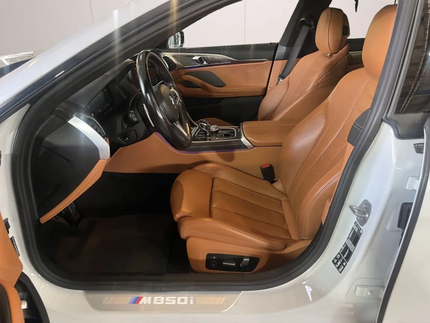 M 850i i M Sport xDrive 4.4 530 PS Harman-Kardon