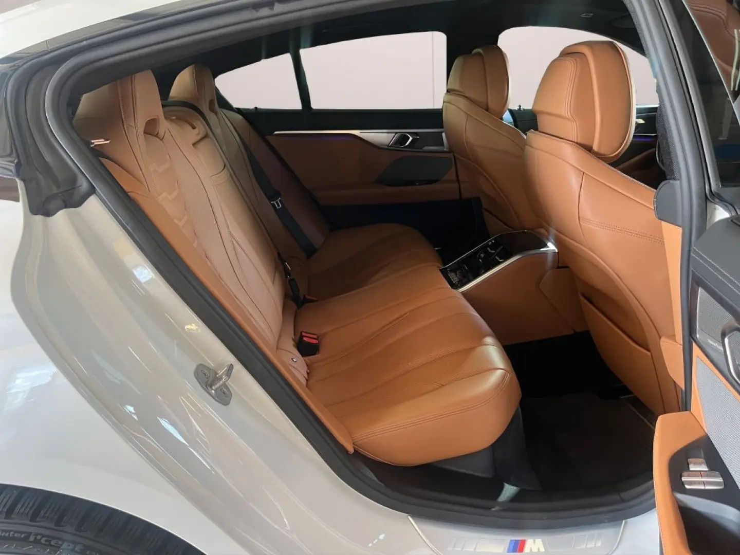 M 850i i M Sport xDrive 4.4 530 PS Harman-Kardon