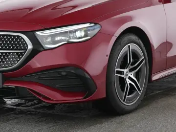 E 300 de 4M AMG+NIGHT+AHK+DISTRO+360°+HUD+SITZKL