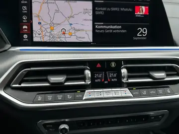 X6 M50i Shadow Iconic Massage DAProf PA+ Laser