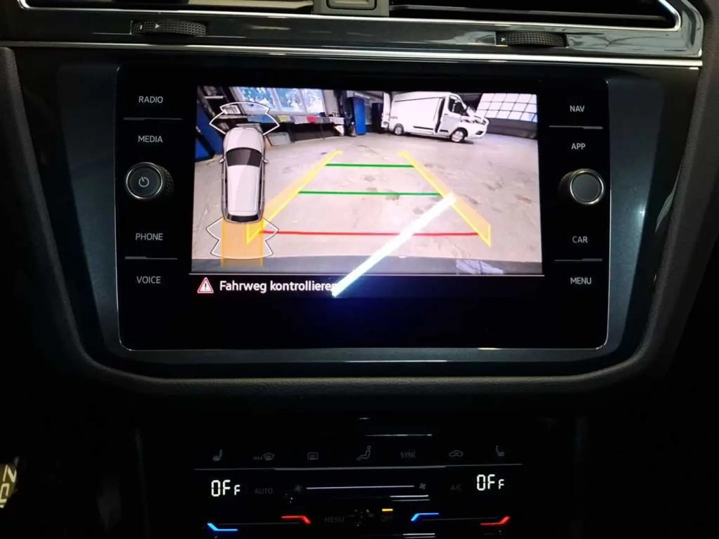 Tiguan Move 1.5 TSI DSG Plus-Paket Navi