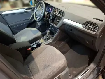 Tiguan Move 1.5 TSI DSG Plus-Paket Navi
