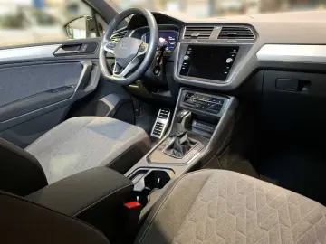 Tiguan Move 1.5 TSI DSG Plus-Paket Navi