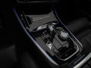 X5 M50i Spezial Edition Laser B&W DisplKey Voll