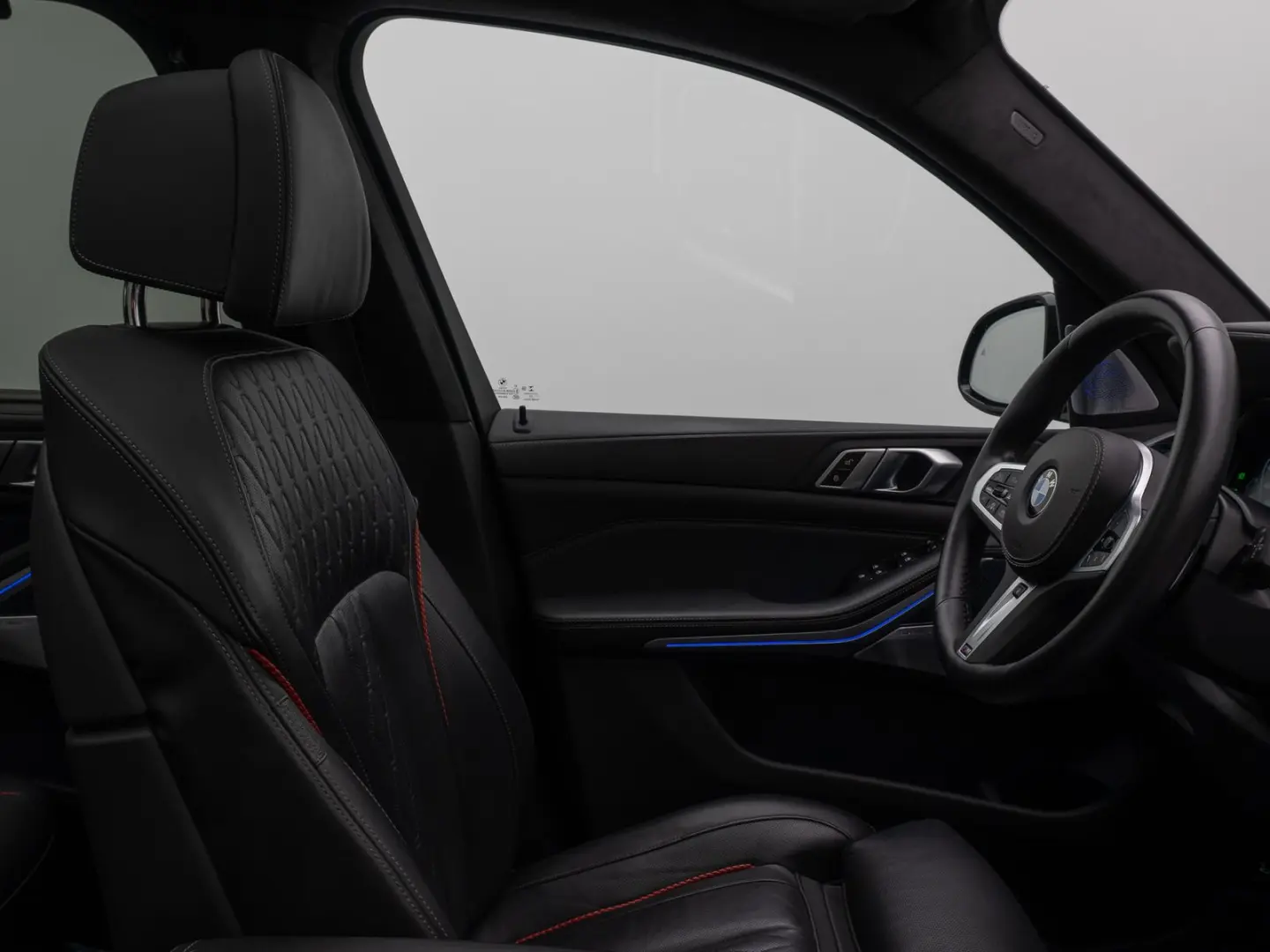 X5 M50i Spezial Edition Laser B&W DisplKey Voll