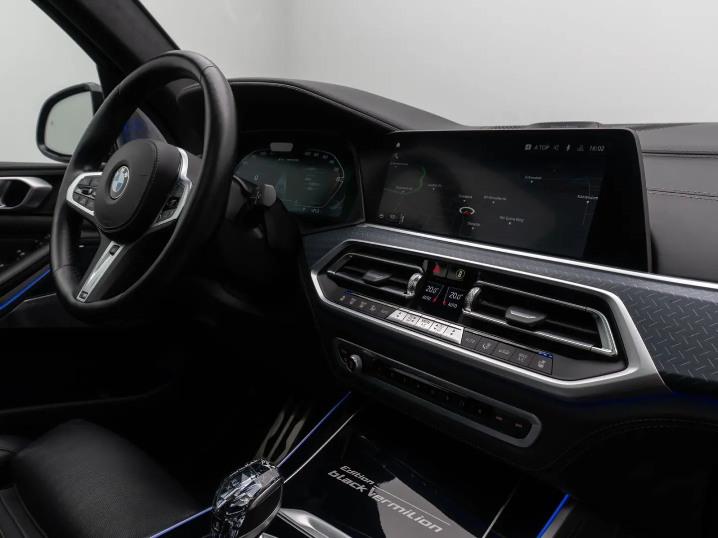 X5 M50i Spezial Edition Laser B&W DisplKey Voll