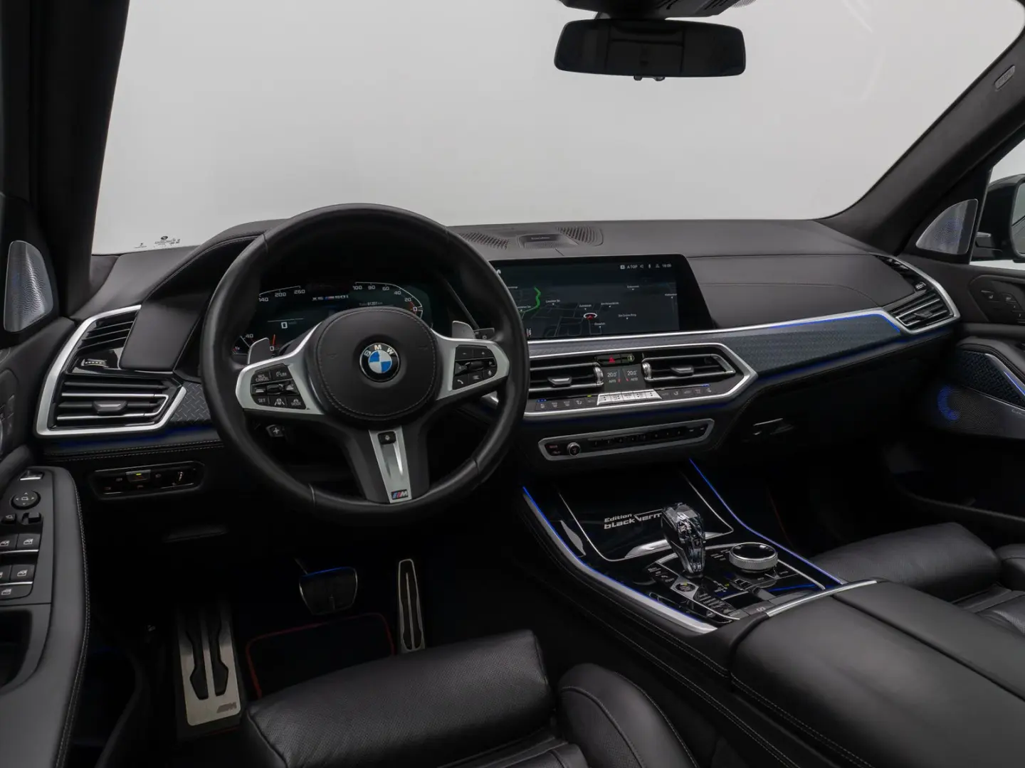 X5 M50i Spezial Edition Laser B&W DisplKey Voll