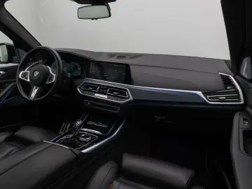 X5 M50i Spezial Edition Laser B&W DisplKey Voll