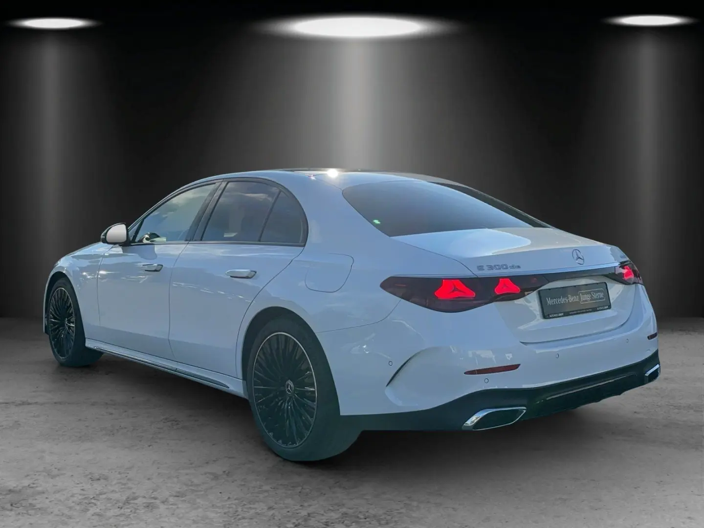 E 300 de 4M AMG Prem+ AIRMATIC Massage HAL €110k