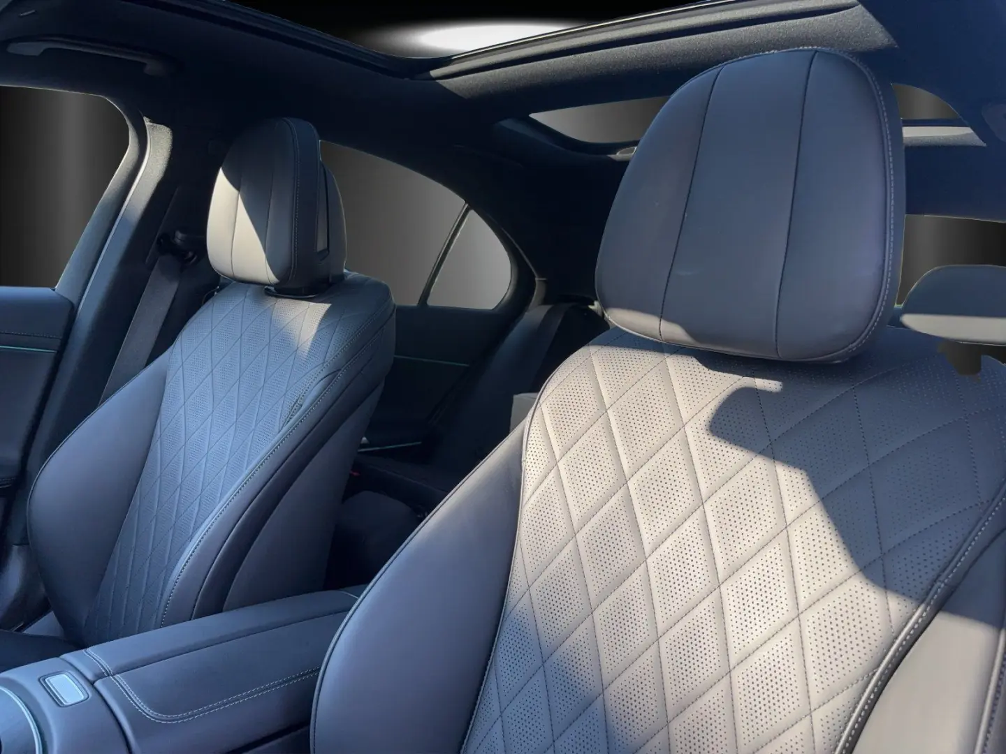 E 300 de 4M AMG Prem+ AIRMATIC Massage HAL €110k