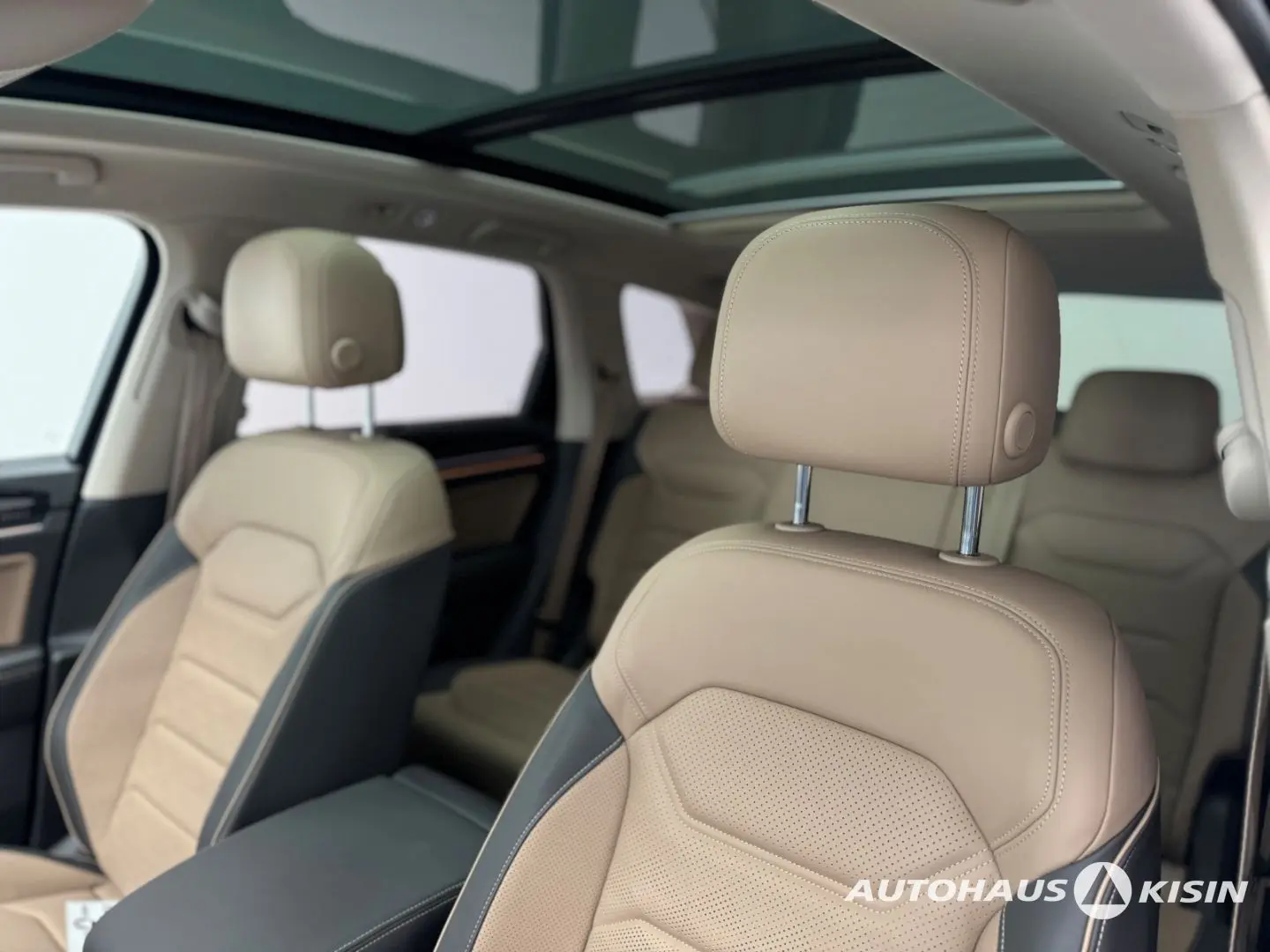 Touareg 3.0 TSI 4M R-Line V6 /Luftf /Pano /STHZG
